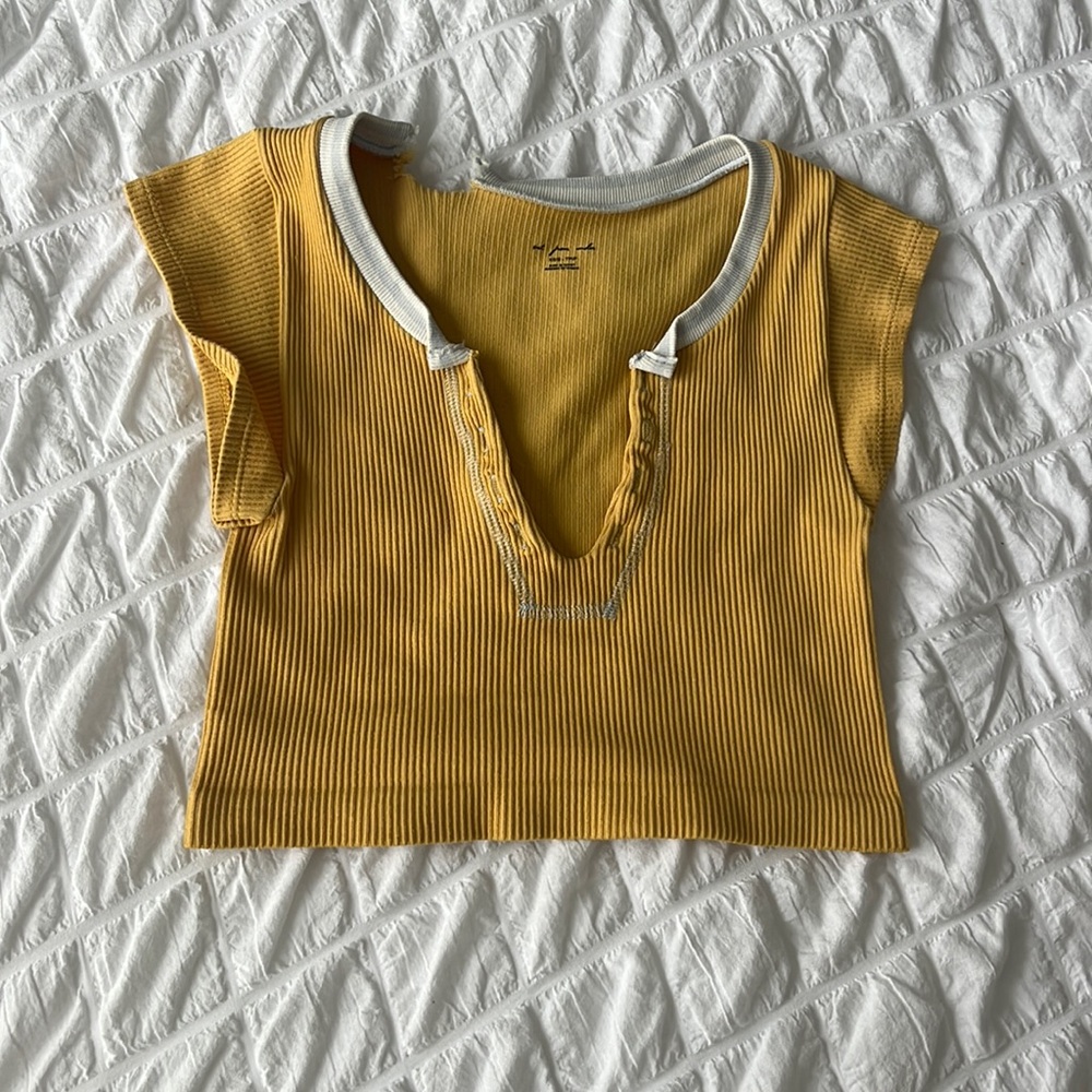 BDG out from under seamless top